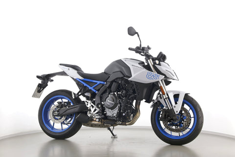 SUZUKI GSX 8 S FI