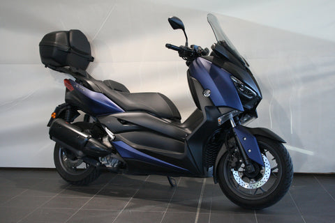 YAMAHA X-MAX 300
