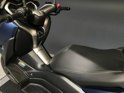 YAMAHA X-MAX 300