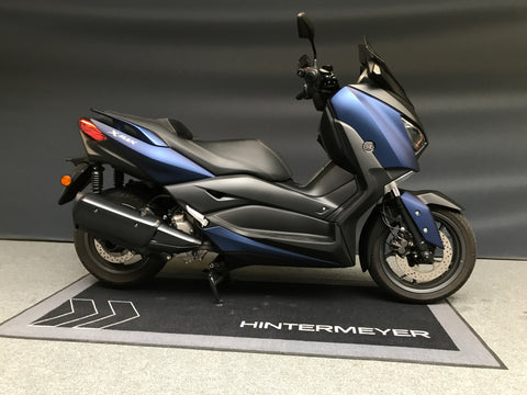 YAMAHA X-MAX 300