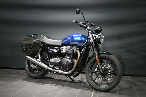 TRIUMPH STREET TWIN 900