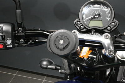 TRIUMPH STREET TWIN 900