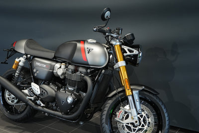 TRIUMPH THRUXTON RS