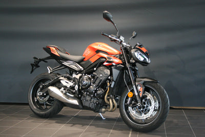 TRIUMPH STREET TRIPLE R