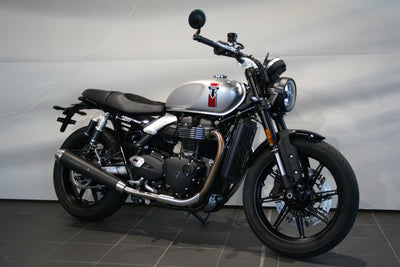 TRIUMPH SPEED TWIN 900