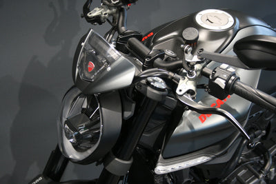 DUCATI MONSTER