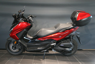 HONDA FORZA 125
