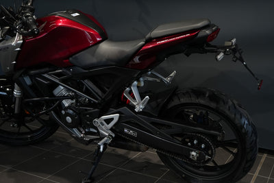 HONDA CB 125 R