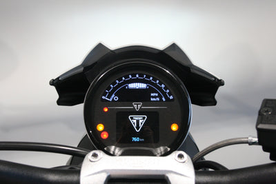 TRIUMPH TRIDENT 800