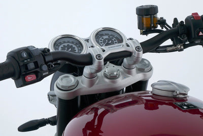 TRIUMPH SPEED TWIN 1200