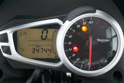 TRIUMPH SPEED TRIPLE 1050