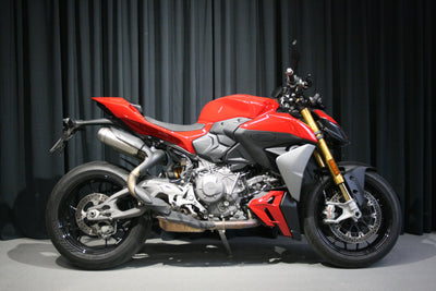 DUCATI STREETFIGHTER V2 S