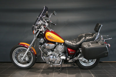 YAMAHA XV 750 VIRAGO