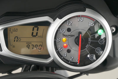 TRIUMPH STREET TRIPLE 675 R