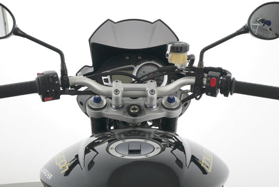 TRIUMPH STREET TRIPLE 675 R