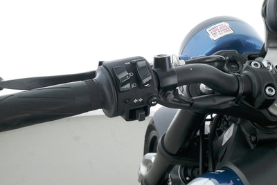YAMAHA XSR 900