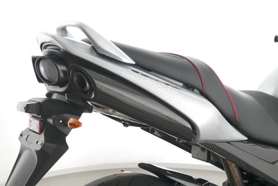SUZUKI GSR 600