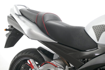 SUZUKI GSR 600
