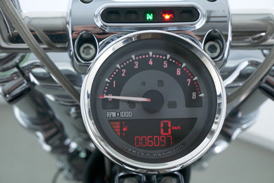 HARLEY DAVIDSON CVO SOFTAIL BREAKOUT