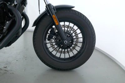 MOTO GUZZI V9 BOBBER