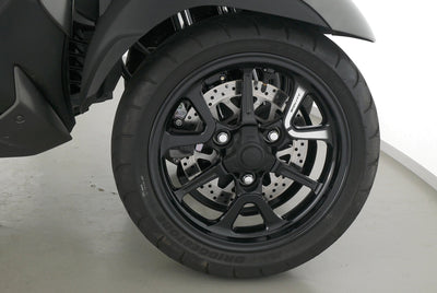 YAMAHA TRICITY 300