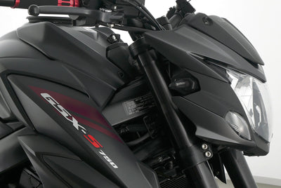SUZUKI GSX S 750