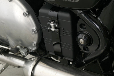 TRIUMPH BONNEVILLE BOBBER