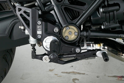 BMW R NINE T