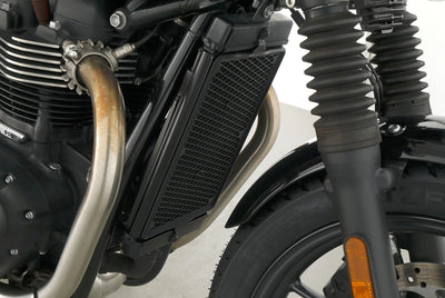 TRIUMPH STREET TWIN 900
