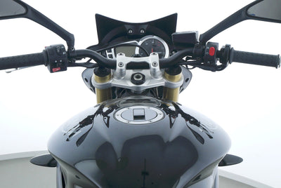 TRIUMPH STREET TRIPLE 675