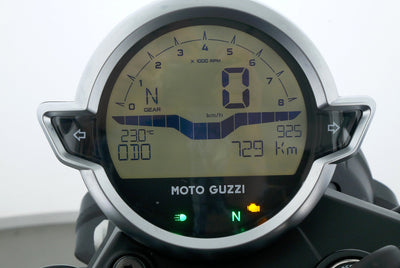 MOTO GUZZI V7 IV STONE