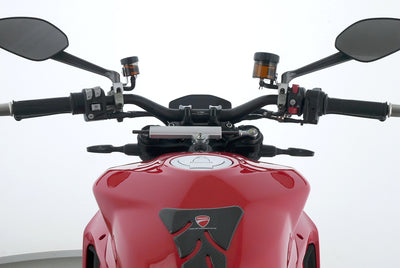 DUCATI STREETFIGHTER V2
