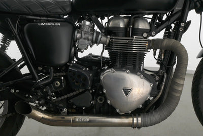 TRIUMPH THRUXTON 900