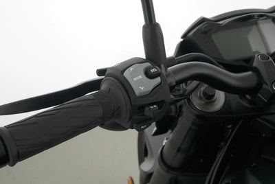 SUZUKI GSX S 750
