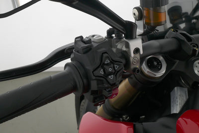 DUCATI STREETFIGHTER V2 D35