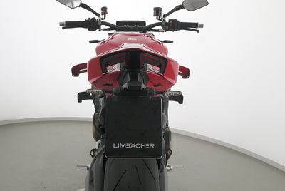 DUCATI STREETFIGHTER V4