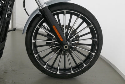 HARLEY DAVIDSON SOFTAIL BREAKOUT 117