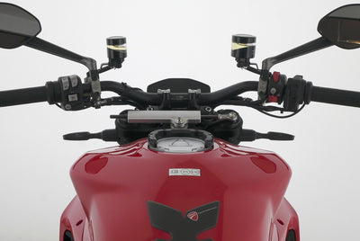 DUCATI STREETFIGHTER V2