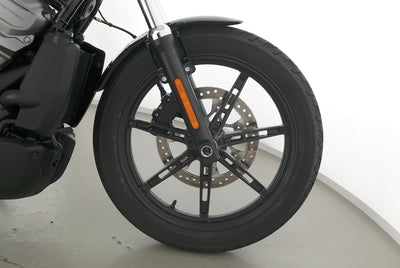 HARLEY DAVIDSON NIGHTSTER