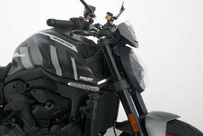 DUCATI MONSTER + PLUS