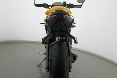 TRIUMPH STREET TRIPLE 765 RS