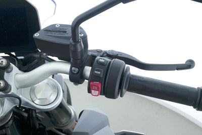 BMW F 900 R TRIPLE BLACK