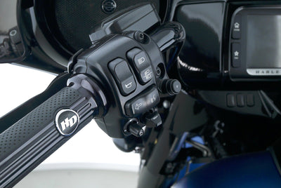 HARLEY DAVIDSON STREET GLIDE SPECIAL 107 ANNI