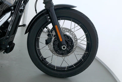 HARLEY DAVIDSON SOFTAIL STREET BOB