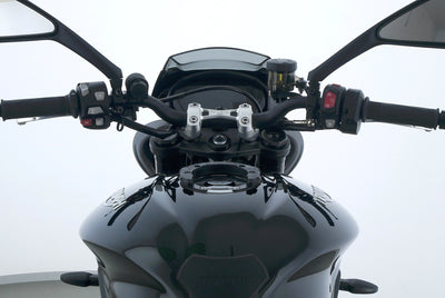 TRIUMPH STREET TRIPLE 765 R