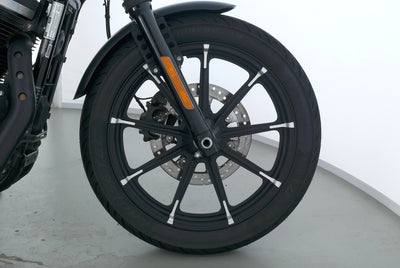 HARLEY DAVIDSON SPORTSTER XL 883 N IRON