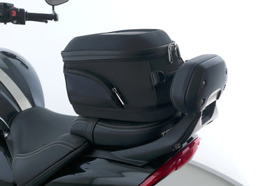 TRIUMPH ROCKET 3 GT STORM