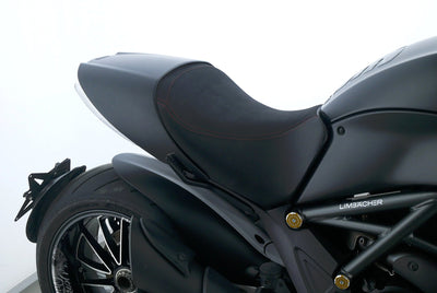 DUCATI DIAVEL CARBON