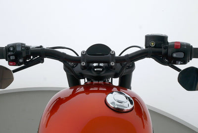 TRIUMPH BONNEVILLE BOBBER