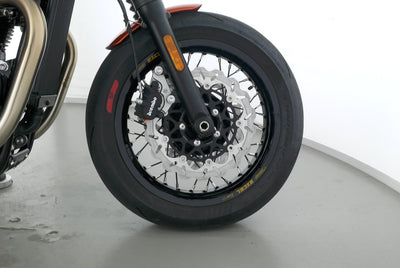 TRIUMPH BONNEVILLE BOBBER